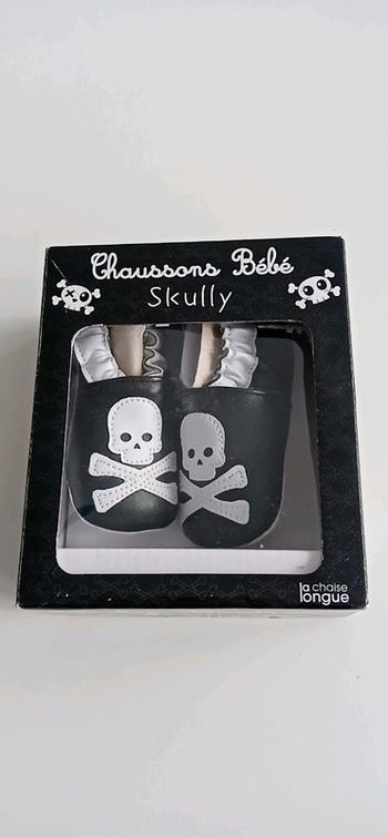 Chaussons T 6-9 mois