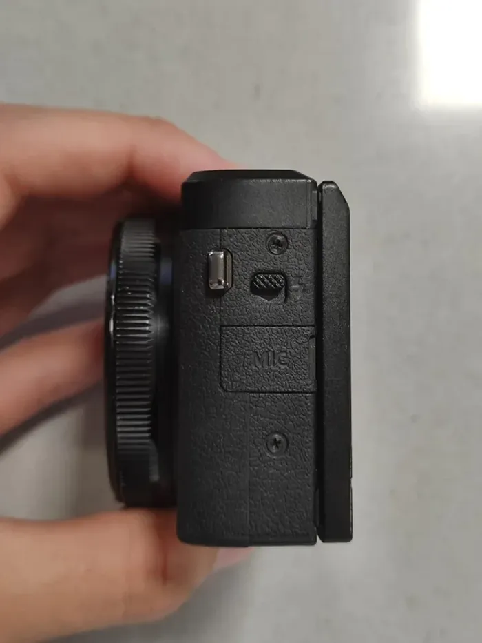 Canon PowerShot G7X Mark III - photo numéro 9