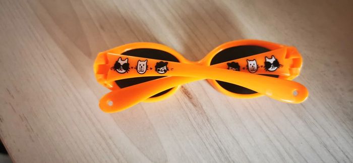 Lunettes bébé neuve jamais porté - photo numéro 2