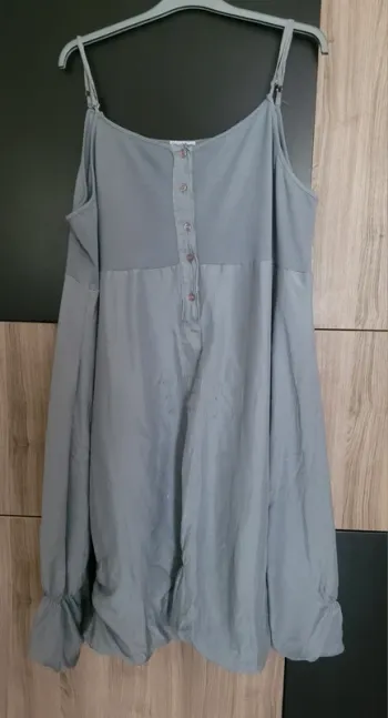 Robe à fines bretelles 54/56/58
