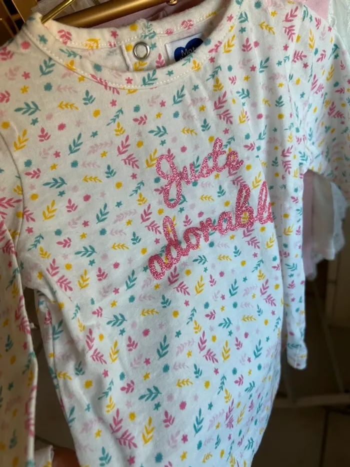 Joli ensemble Mots d’enfants taille 9 mois état impeccable - photo numéro 3