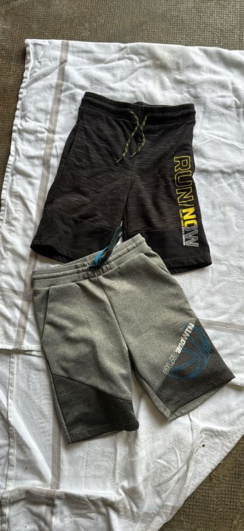 Lot 2  shorts garçon