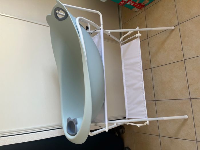 Baignoire bébé sur pieds - photo numéro 2