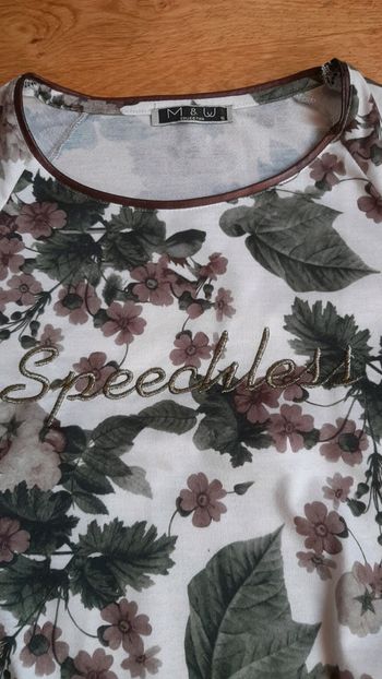 Haut fleuri manches 3/4