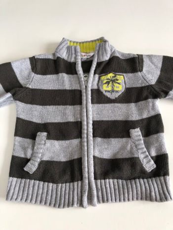 Gilet zippé 18M