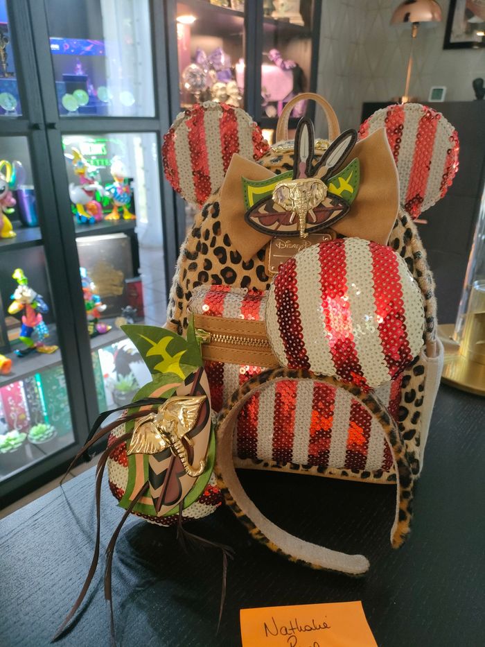 Sac et ears loungefly Disney jungle cruise neufs - photo numéro 7