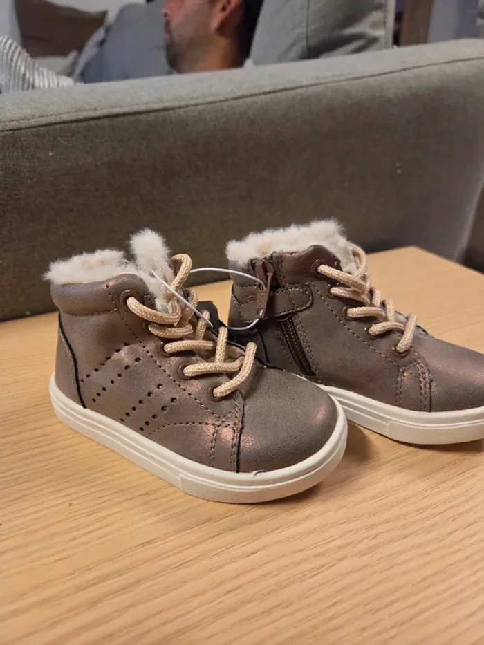 Bottines neuves marrons
