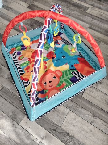 Tapis d'éveil Babygymplaymat animaux