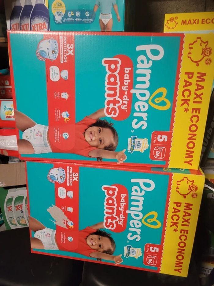 Lot de 2 carton Pampers pants taille 5