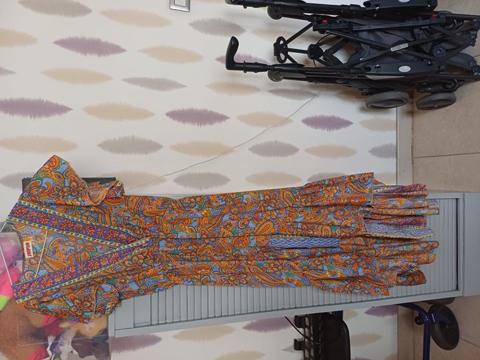 robe longue forme originale Taille Unique