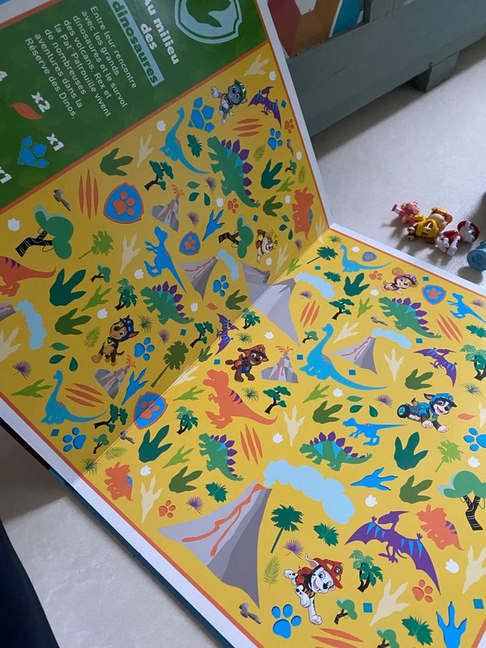 Lot jouets et livres Pat Patrouille