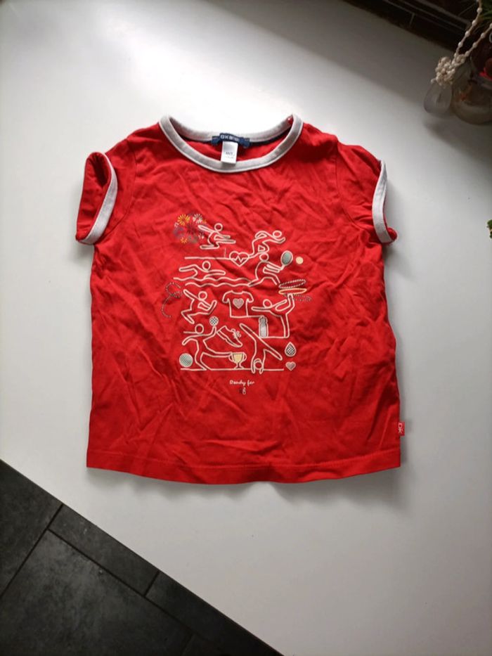 T-shirt