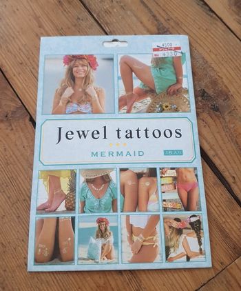 Feuille de tatouages colorés dorés Jewel tattoos