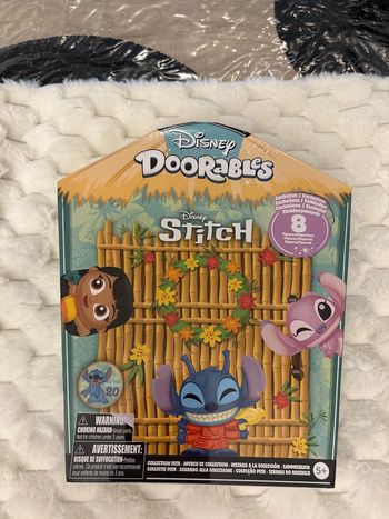 Maison doorables stitch