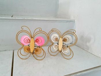 Lot de 2 bougeoirs papillon ZZZ