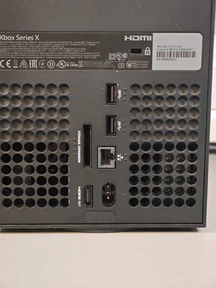 Console XBox Series X/ 1To/ Manette/ Garanti 1 an - photo numéro 4