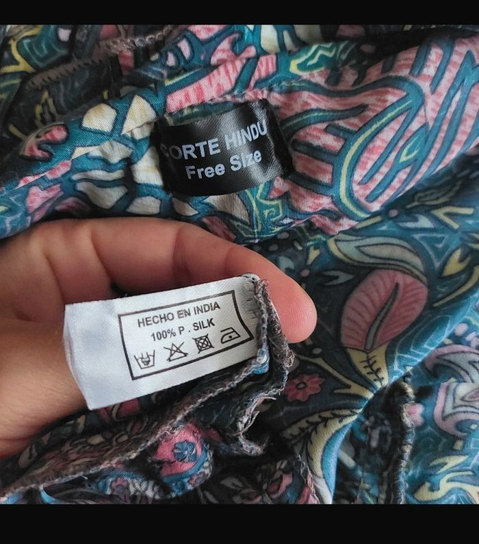 Superbe robe neuve pure soie - photo numéro 4