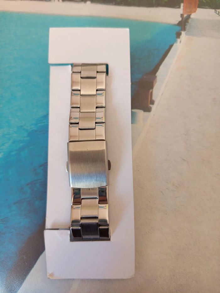 Montre homme à quartz à aiguilles acier - photo numéro 4