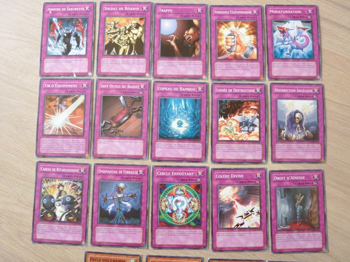 Jeu stratégie plateau 54 carte YU GI OH collection univers garçon lot TBE - photo numéro 2