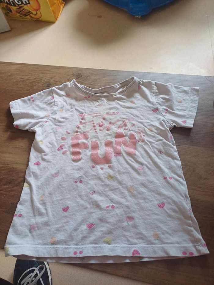 T-shirt blanc avec motif