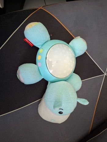 Veilleuse peluche Fisher-Price Hippo Projecteur étoiles