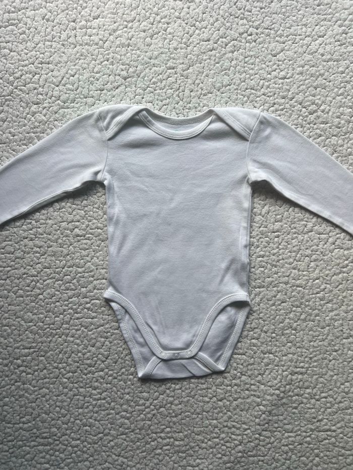 Lot de 3 bodies blancs motifs oies taille 18 mois Tex - photo numéro 8