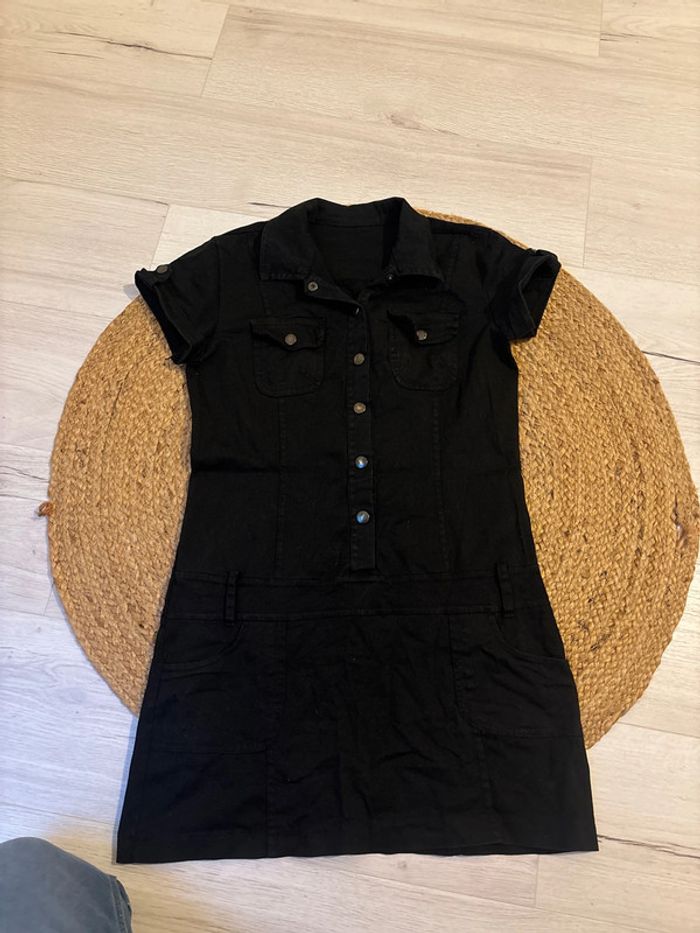 Robe noir - photo numéro 5