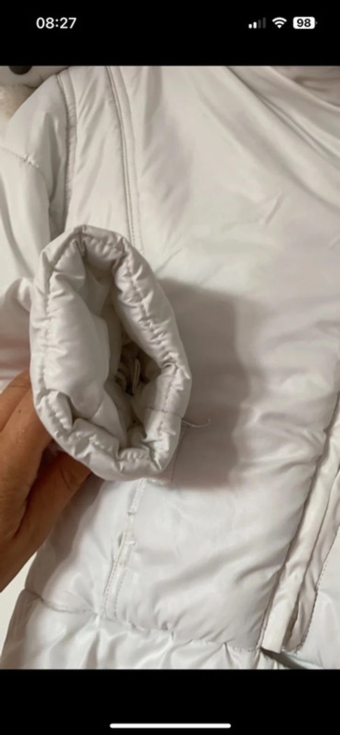 Doudoune blanche avec capuche 8 ans - photo numéro 3