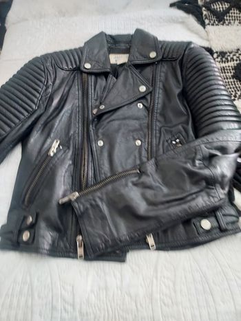Bloison cuir