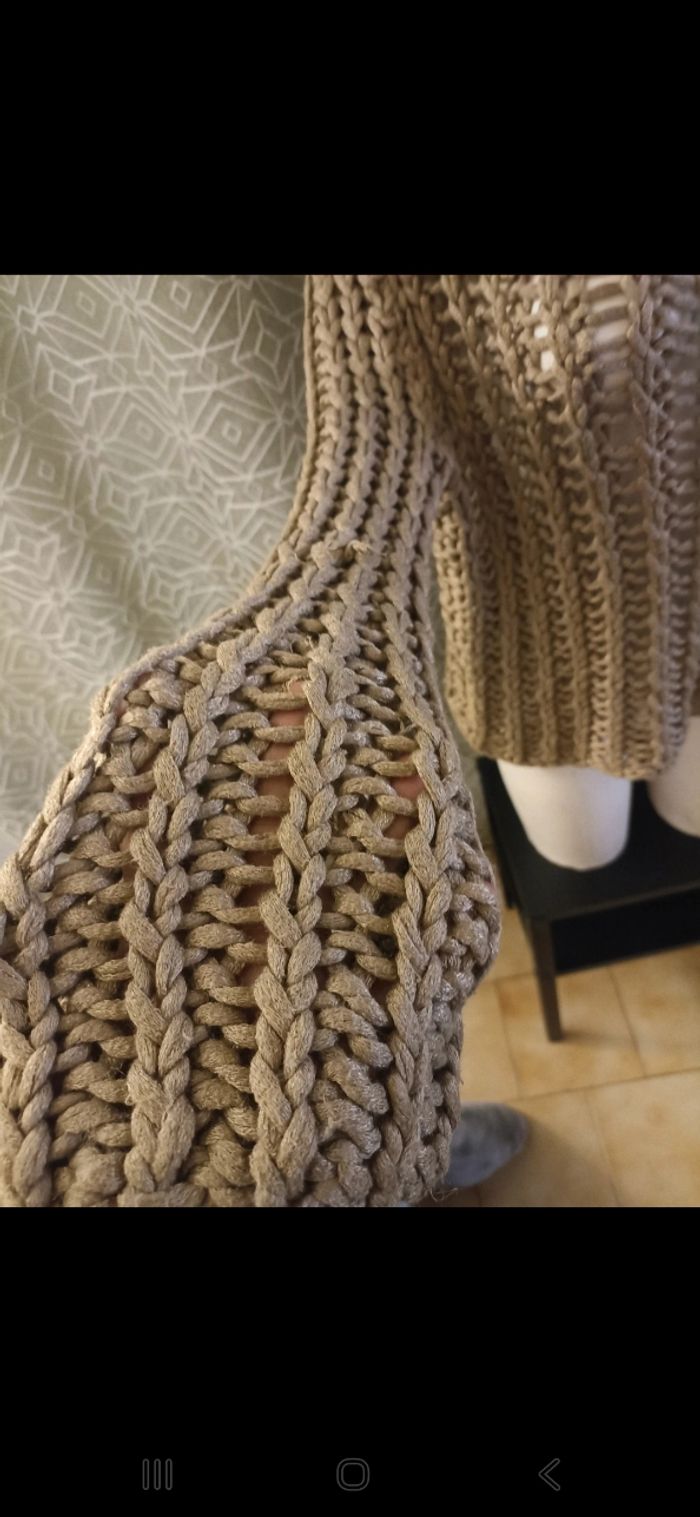 Beau pull en grosse laine ajourée - photo numéro 5