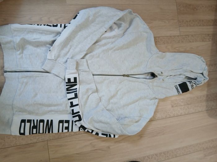 Gilet excellent état ,jamais porté - photo numéro 2