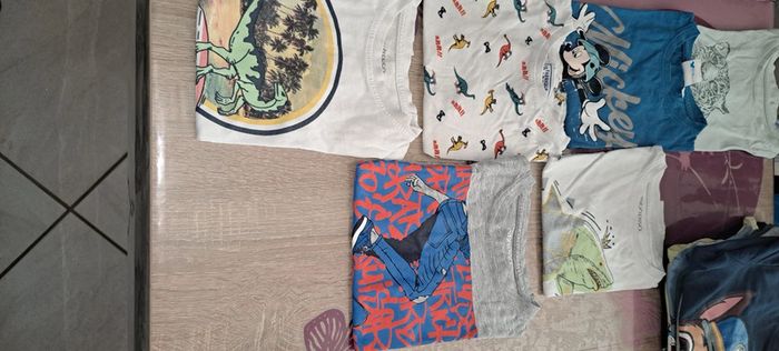 Lot de vêtements 6 ans - photo numéro 3