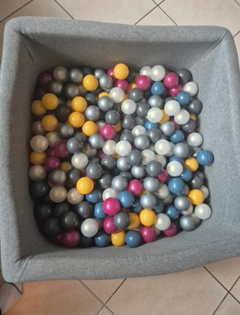 Piscine à balles Misioo