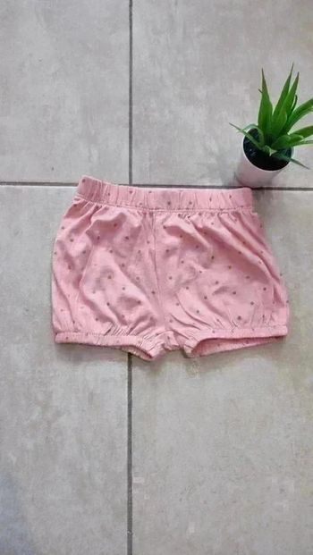 🌟 Short rose à pois dorés | Fille 3 mois | Kiabi | Parfait état | Réductions sur les lots 🌟