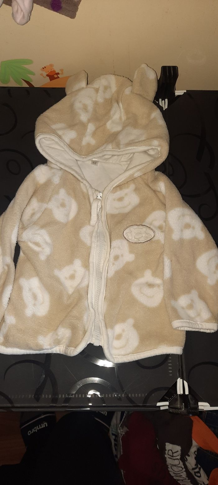 Veste, gilets 3 mois - photo numéro 4