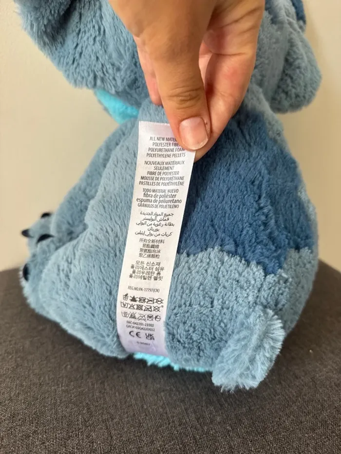 🧸 peluche Stitch- Disney Paris - très bon état - 40 cm - photo numéro 11
