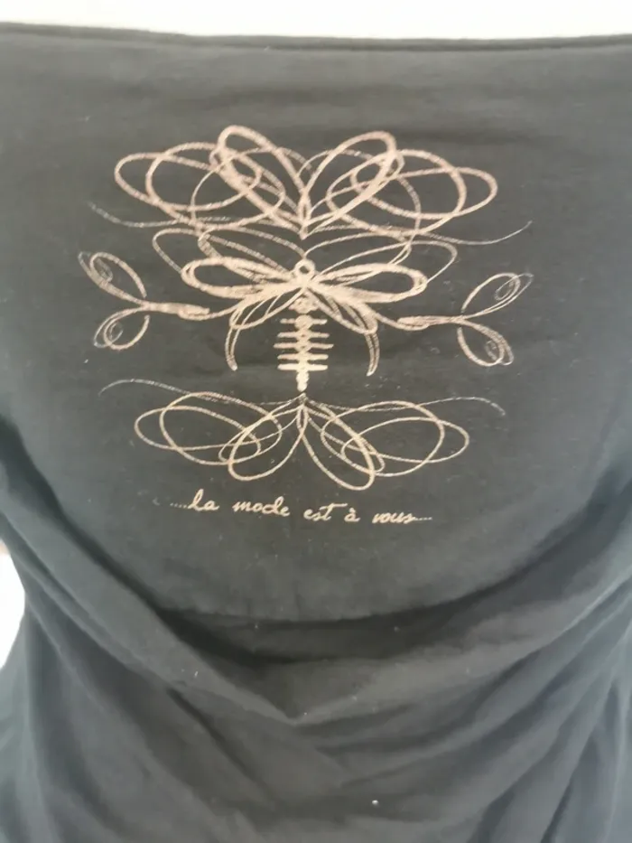 Top quadrillé. Noir. Rose. Taille 36.La mode est à vous - photo numéro 4
