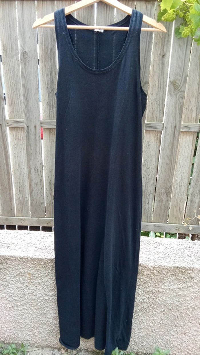 Robe noire longue