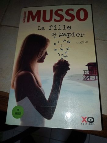 Guillaume musso : la fille de papier