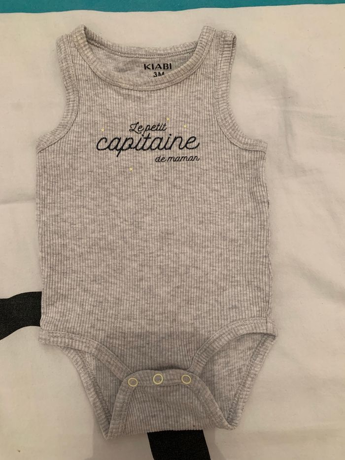 Lots habilles bébé 1Mois - photo numéro 10