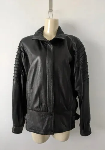 Blouson noir vintage en cuir - fait pour La Richarde - taille 42