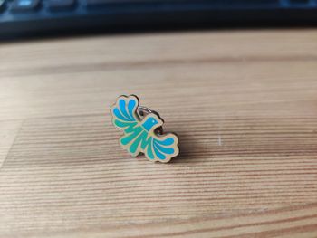 Pins oiseaux bleu