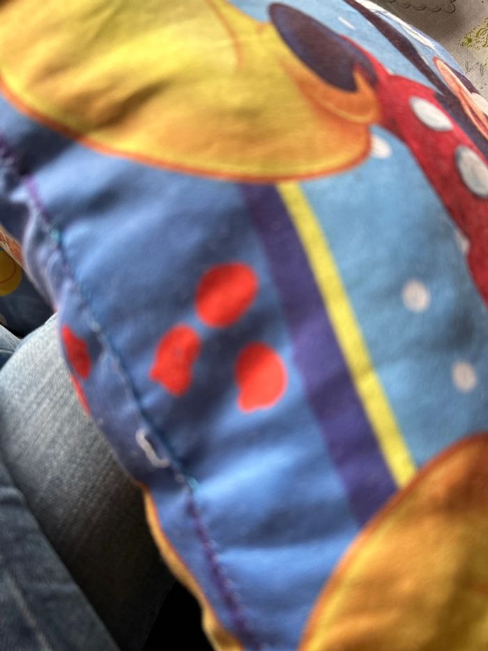 Coussin Mickey - photo numéro 3