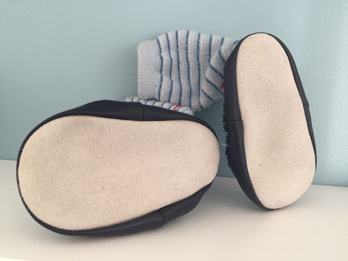 Chaussons - chaussettes semelle cuir 0-6mois - photo numéro 3
