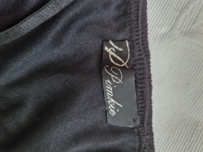 Robe noire - photo numéro 7