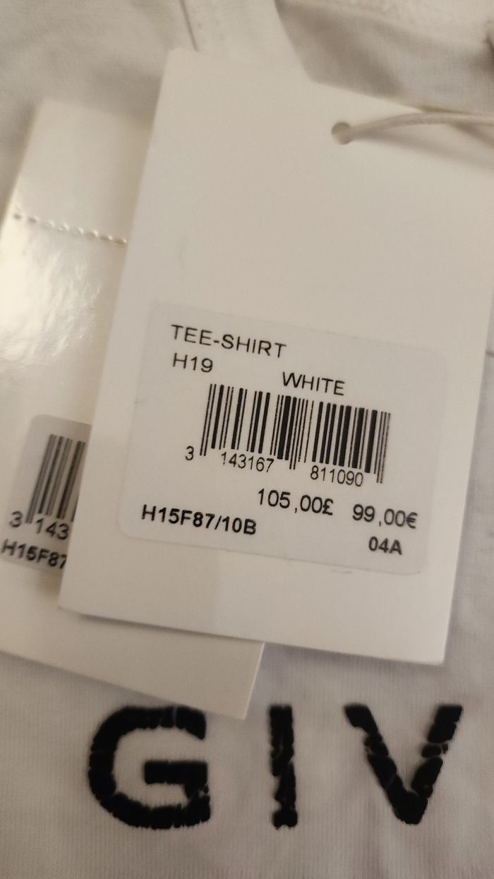 T-shirt GIVENCHY - photo numéro 4
