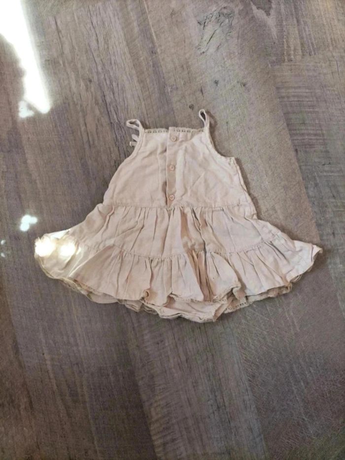 Robe 9 mois - photo numéro 2