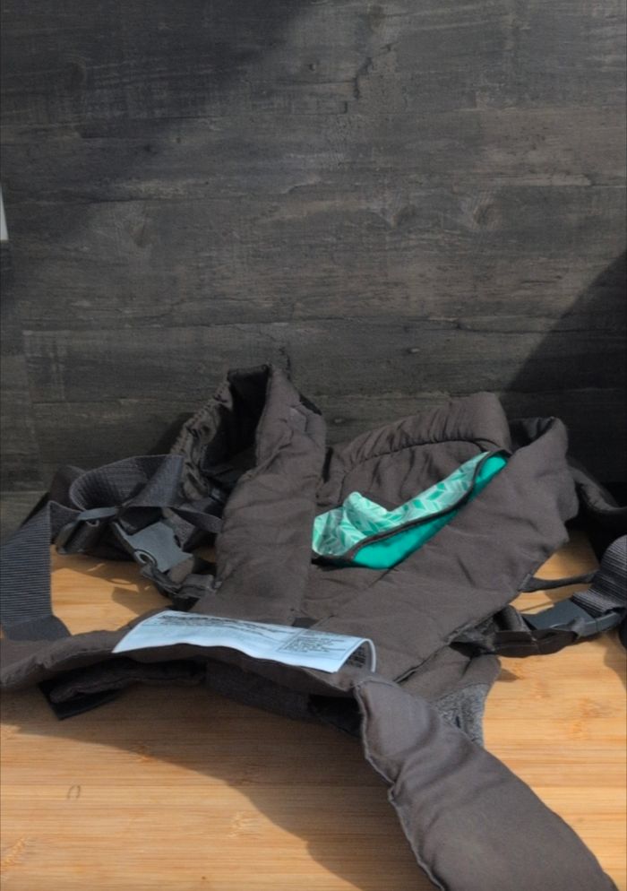 Porte bébé ergonomique - photo numéro 3