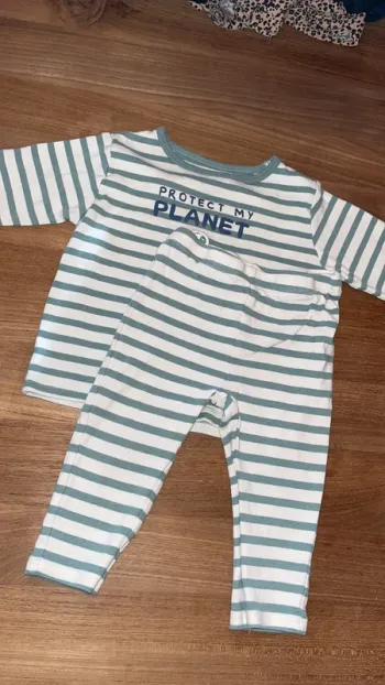 Pyjama kiabi 18 mois