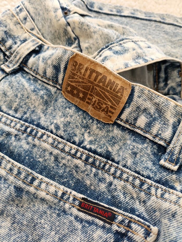 Jean vintage Brittania USA taille haute coupe droite bleu clair délavé années 90 - photo numéro 2